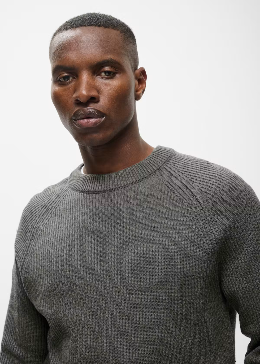 Hellson Sweater