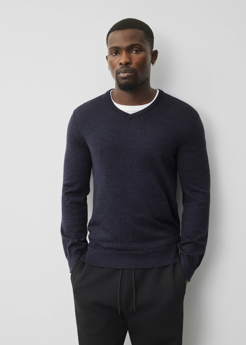 Lightweight Merino Harry V-Neck Sweater
