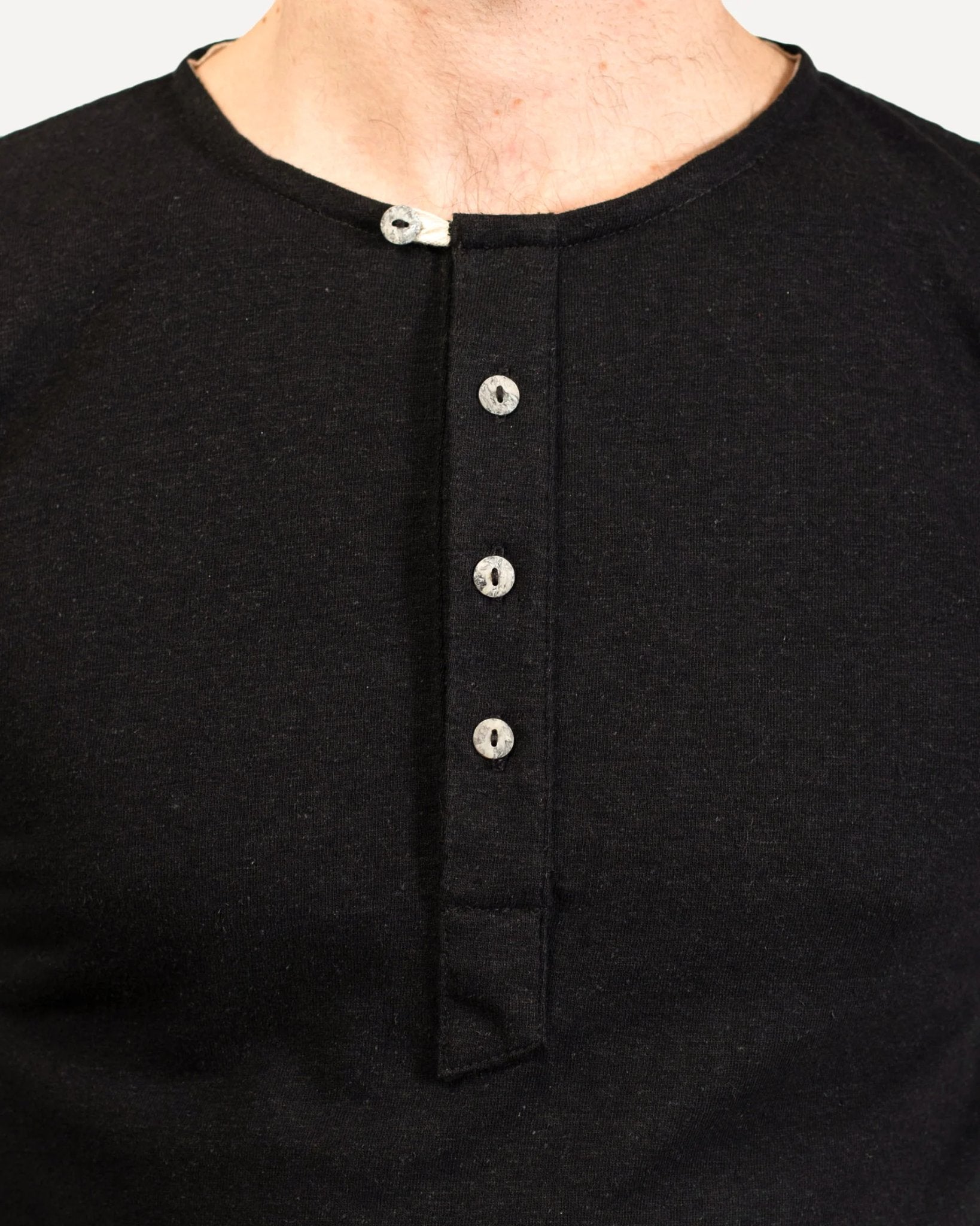 Heritage Henley - 18 Waits - Danali - HeritageHenley-Black-M